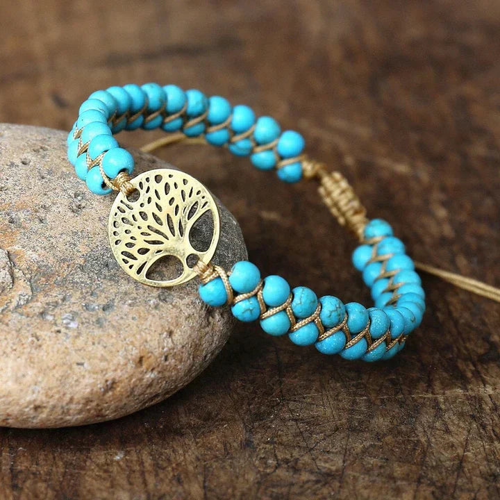 Pulsera handmade con diseño de árbol de la vida y chispas de piedra de turquesa