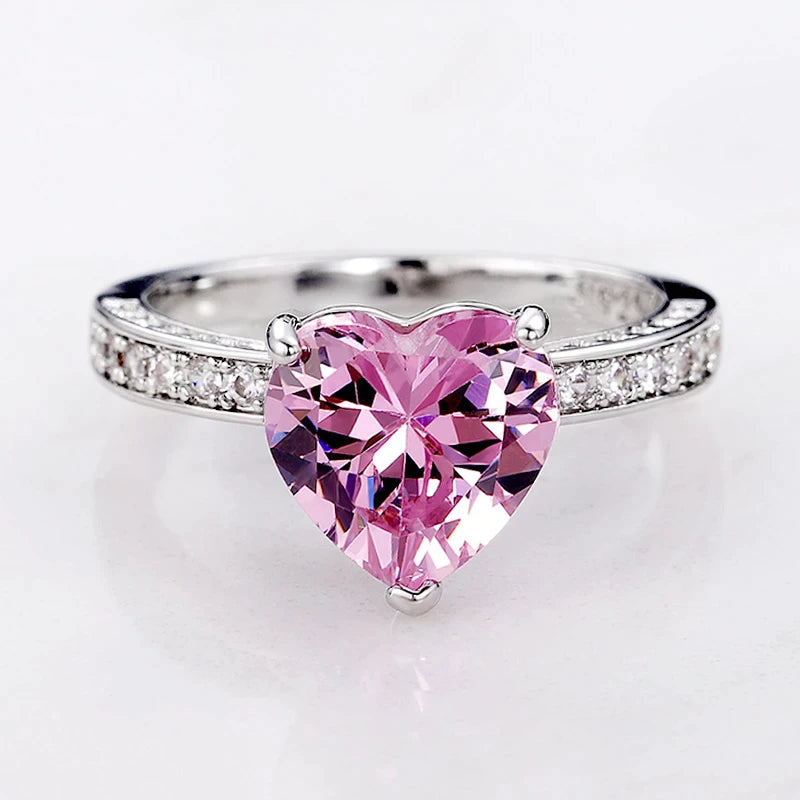 Anillo ajustable de corazón de zirconio plateado - ¡perfecto para cualquier ocasión!