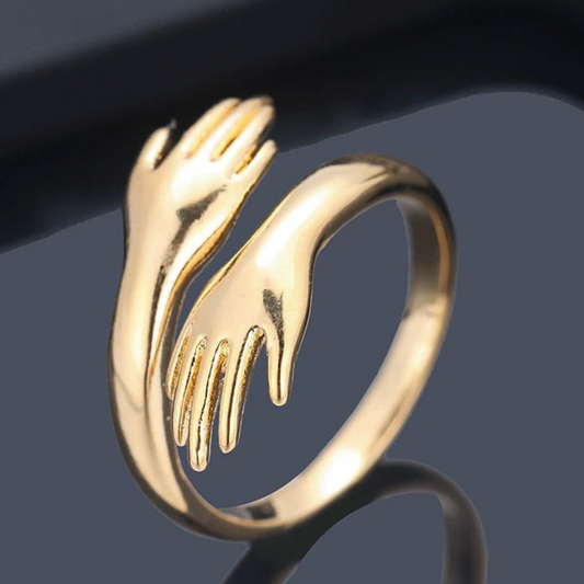 Anillo de abrazo dorado radiante