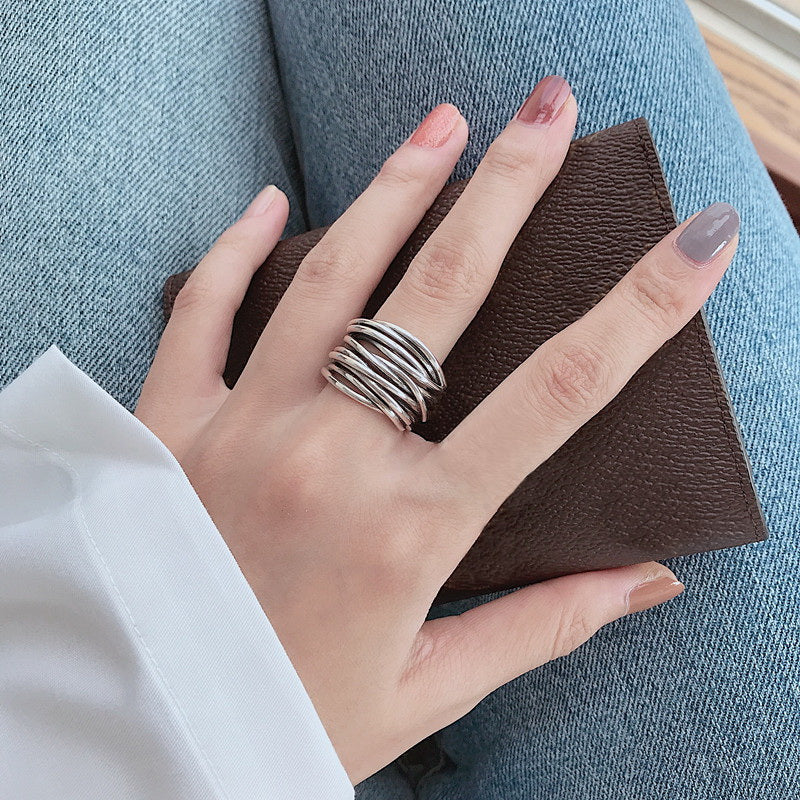 Anillo de plata ajustable elegante en diseño Layée