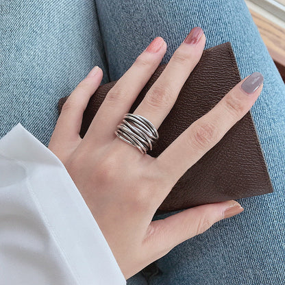 Anillo de plata ajustable elegante en diseño Layée