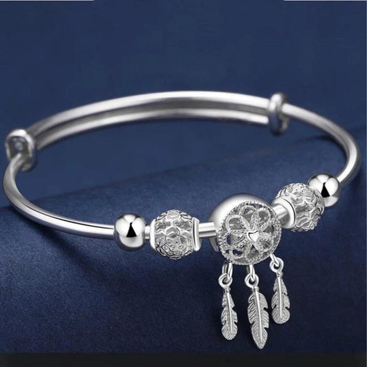 Elegante pulsera ajustable con deslumbrantes colgantes de tres hojas de plata esterlina 925 de alta calidad