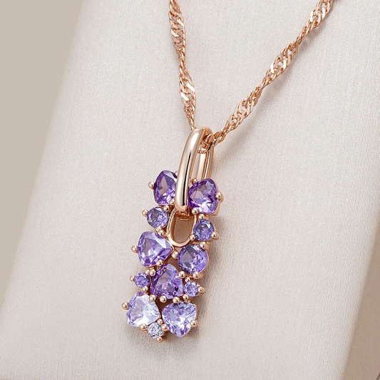 Collar Violeta Elegante - Un Toque de Elegancia