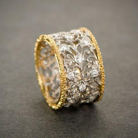 Anillo de Hiedra Vintage Elegante con Circonitas