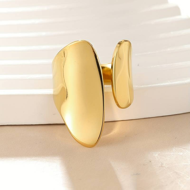 Anillo Abierto de Oro Estiloso para un Toque de Elegancia