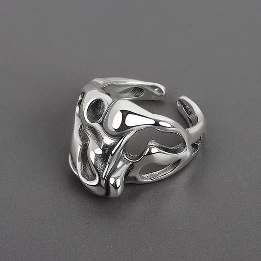 Anillo irregular único de plata dorada de alta calidad